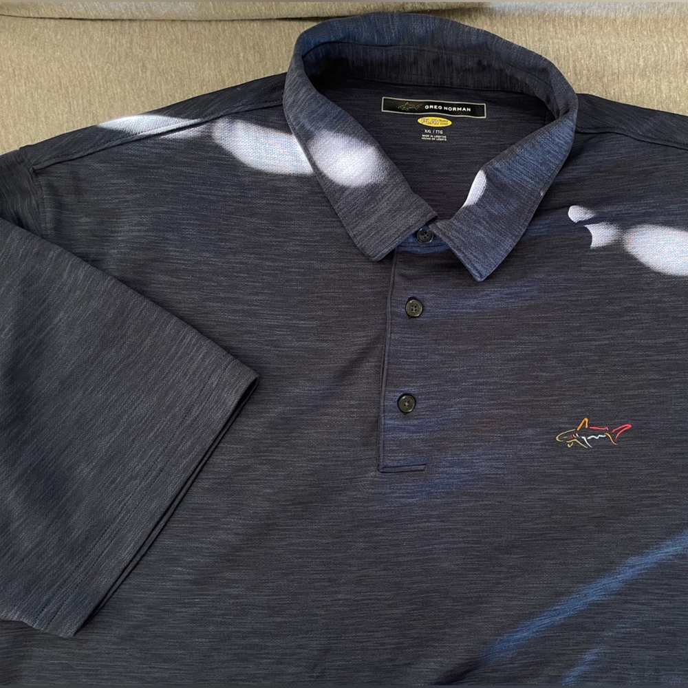 Greg Norman Play-Dry in Dark heathered blue. Size XXL